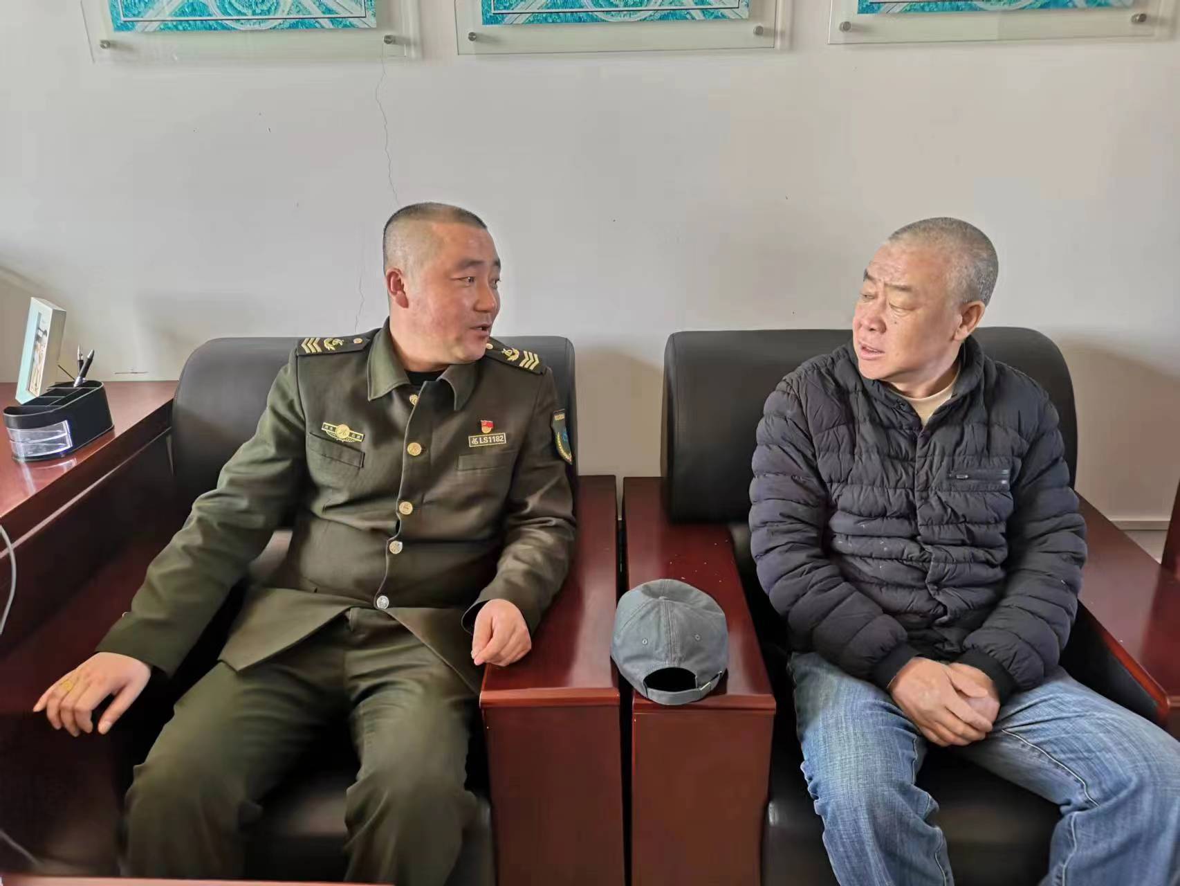 1703961511531932.jpg 30ca39f1775a7917785ef555045e203.jpg